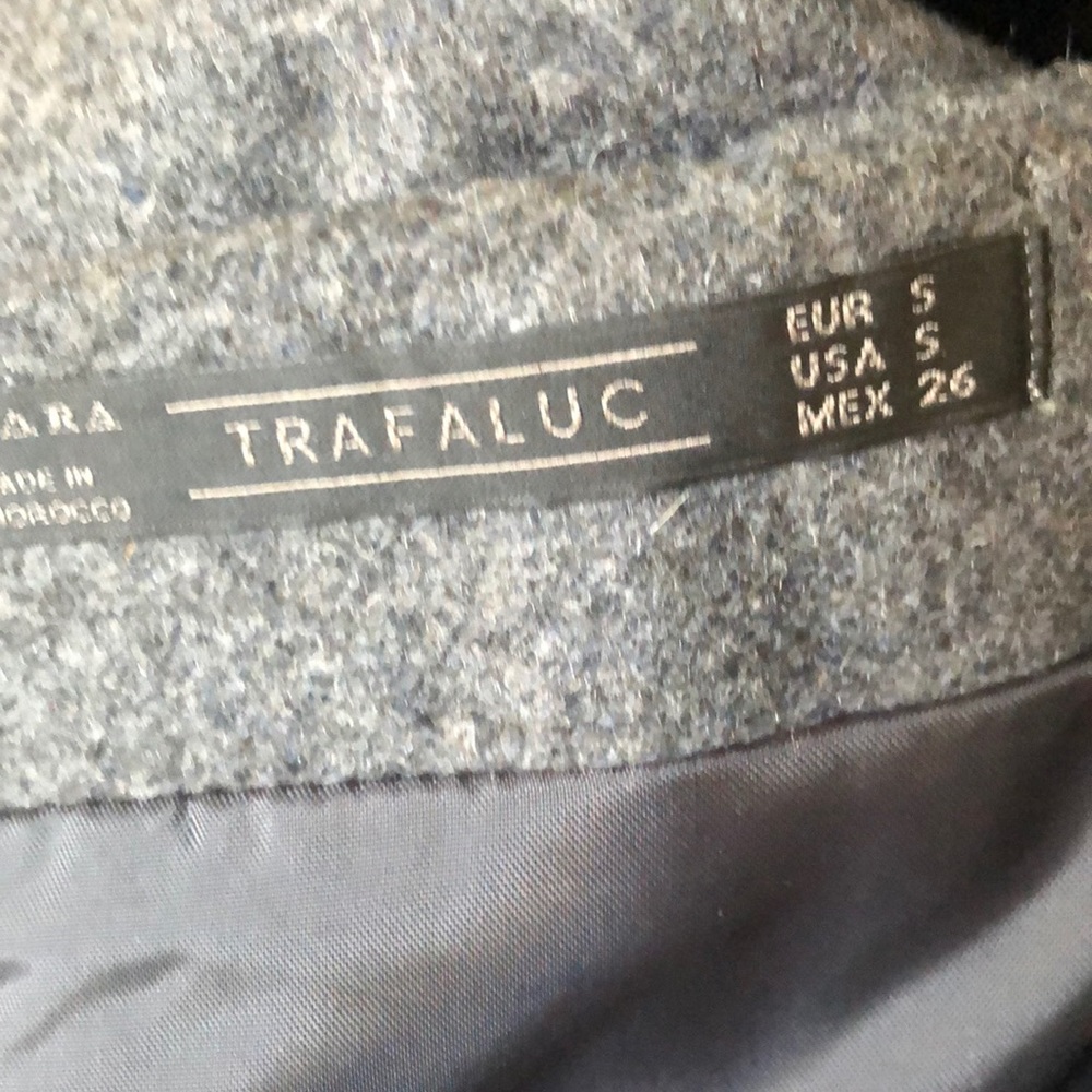 Zara - Picture 5 of 5